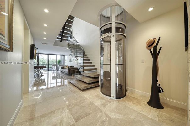 Interior, Recessed Lighting
