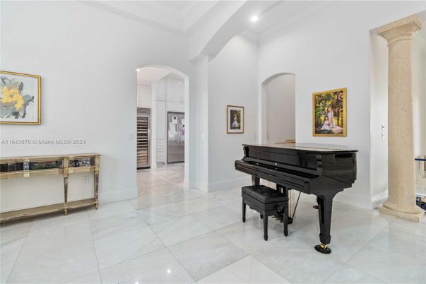 Interior, Piano, Recessed Lighting