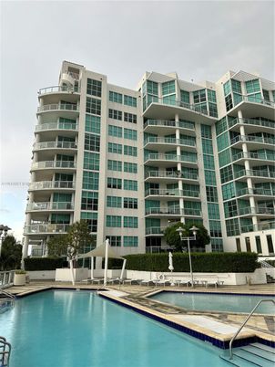 Exterior, Facade, Pool, Condo Building