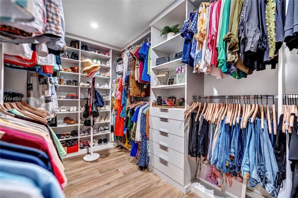 Interior, Recessed Lighting, Walk-in Closets, Wood Texture Flooring