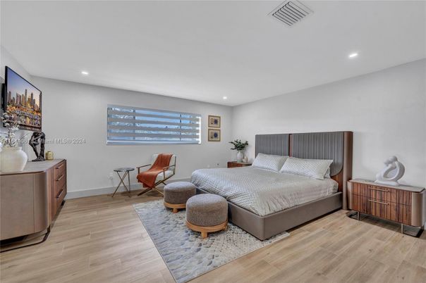 Bedroom, Interior, Recessed Lighting, Wood Texture Flooring