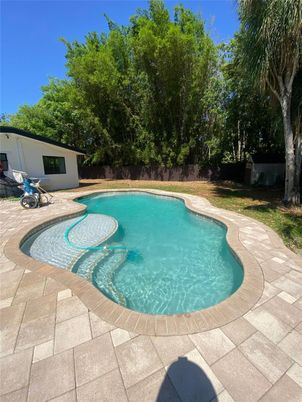 Exterior, Pool