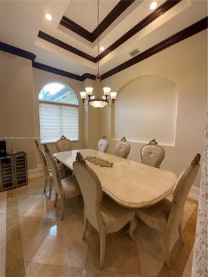 Chandelier, Dining room, Interior, Recessed Lighting