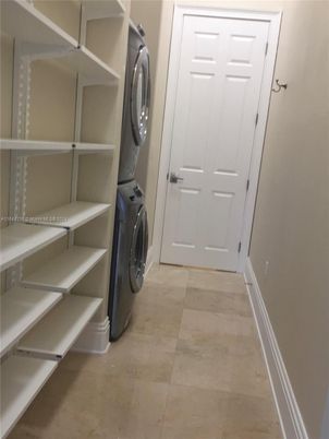 Interior, Washer