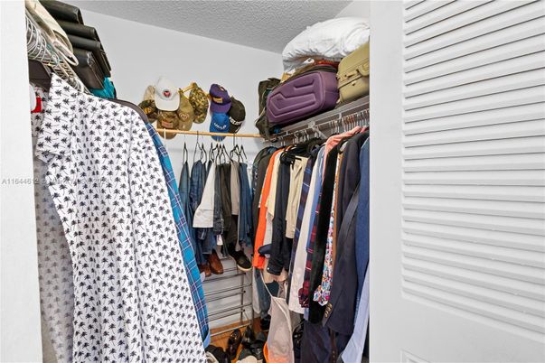 Interior, Walk-in Closets