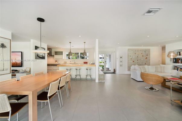 Dining room, Interior, Kitchen, Living room, Pendant Lights, Recessed Lighting