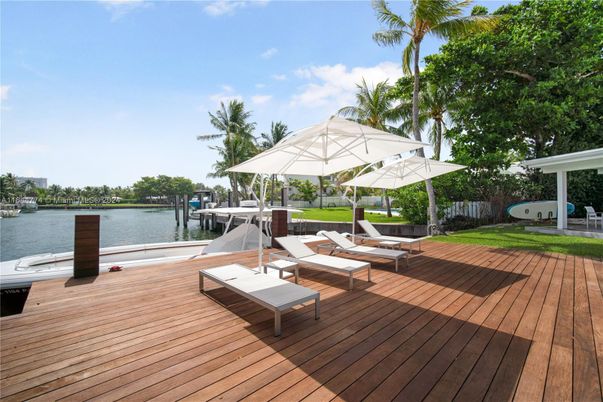 Exterior, Lake, Water