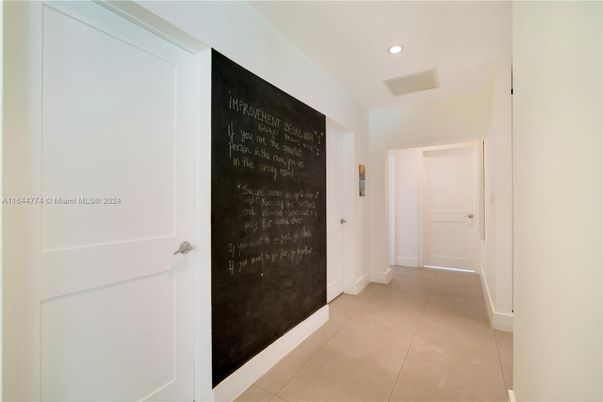 Interior, Recessed Lighting
