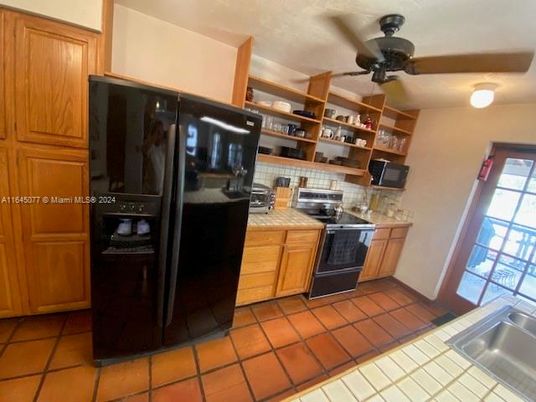 Interior, Kitchen, Tile Countertops