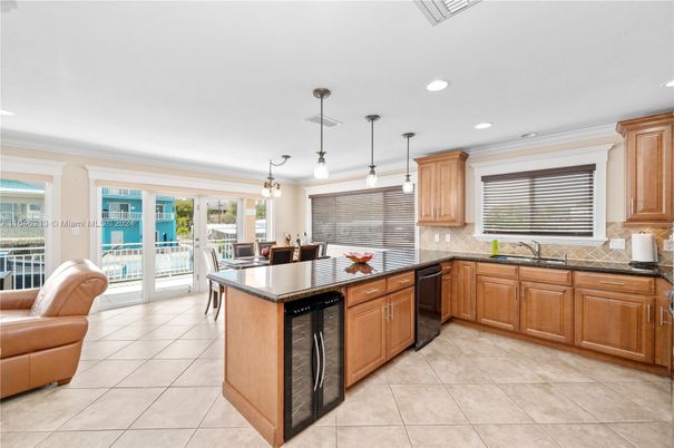 Interior, Kitchen, Pendant Lights, Recessed Lighting