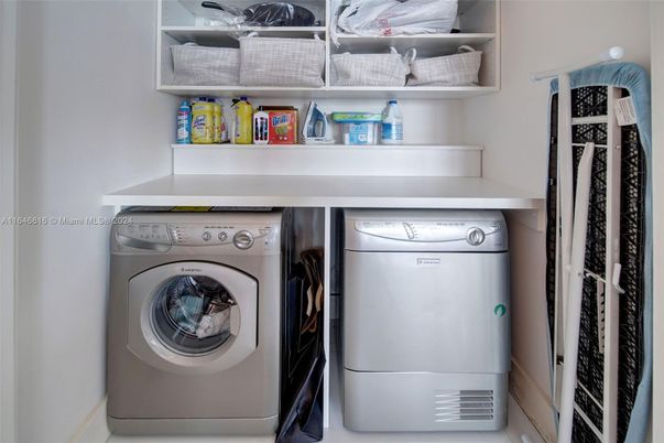 Interior, Utility Closets, Washer