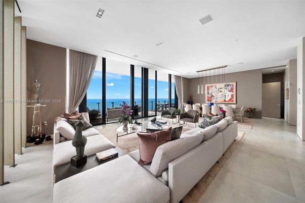 Interior, Living room, Pendant Lights, Recessed Lighting, Water