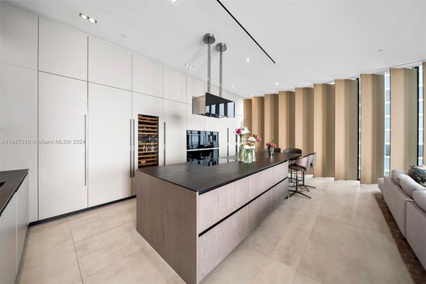 Interior, Kitchen, Pendant Lights, Recessed Lighting