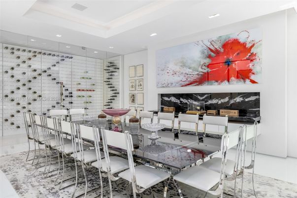 Dining room, Interior, Living room, Recessed Lighting