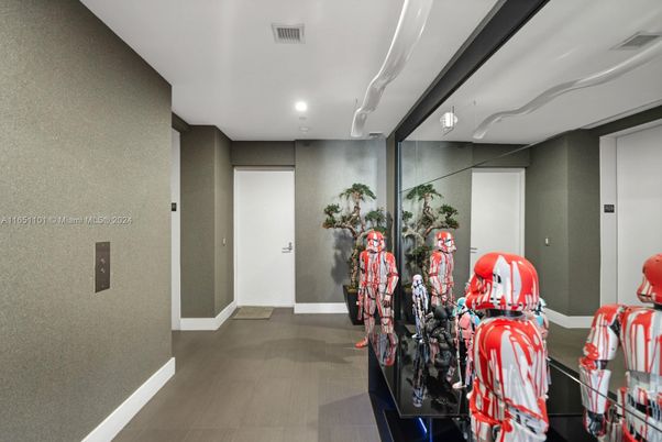 Elevator, Interior, Recessed Lighting