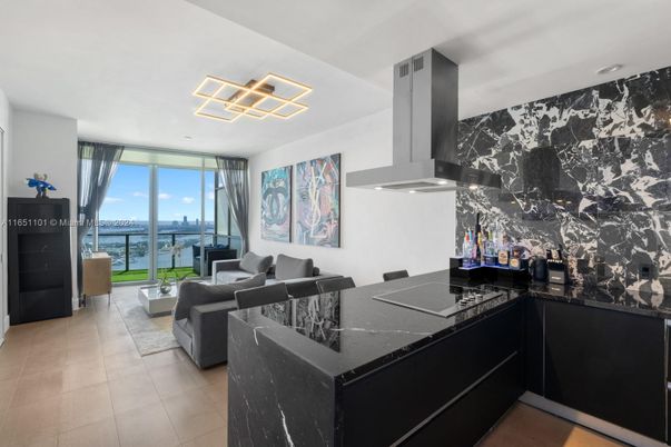 Interior, Living room, Recessed Lighting, Water