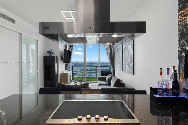 Interior, Living room, Water