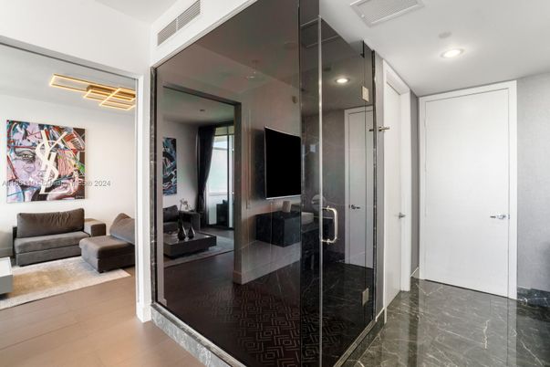 Interior, Marble, Recessed Lighting