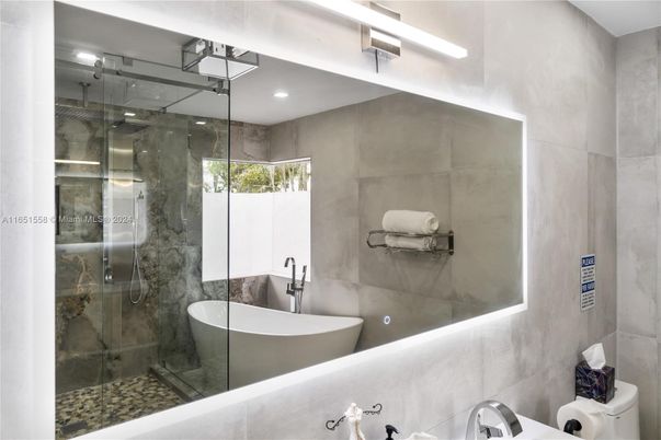 Bathroom, Free Standing Baths, Glass Shower, Interior, Recessed Lighting