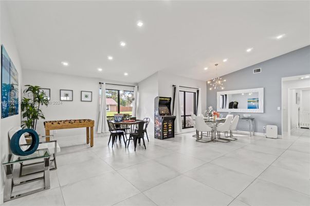 Dining room, Fireplace, Game Room, Interior, Pendant Lights, Recessed Lighting