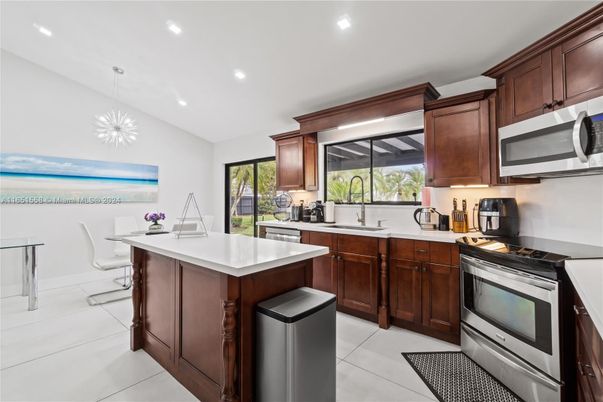 Interior, Kitchen, Pendant Lights, Recessed Lighting, Stainless Steel Appliances