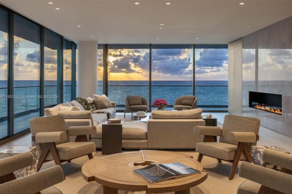 Fireplace, Interior, Living room, Recessed Lighting, Water