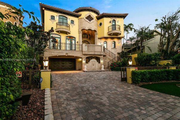 Attached, Backyard, Exterior, Facade, Mediterranean