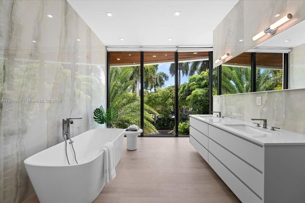 Bathroom, Dual Sink Vanities, Free Standing Baths, Interior, Recessed Lighting, Wood Texture Flooring