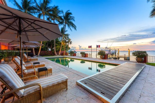 Exterior, Pool, Water