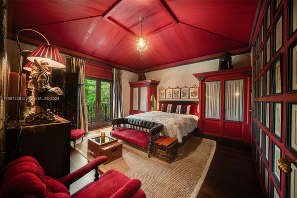 Bedroom, Interior, Pendant Lights, Wood Texture Flooring