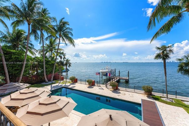 Exterior, Lake, Pool
