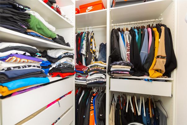 Interior, Walk-in Closets