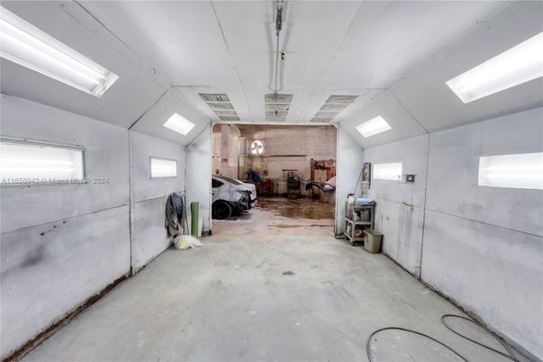Interior, Stone Walls, Washer