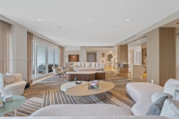 Dining room, Interior, Living room, Pendant Lights, Recessed Lighting, Wood Texture Flooring