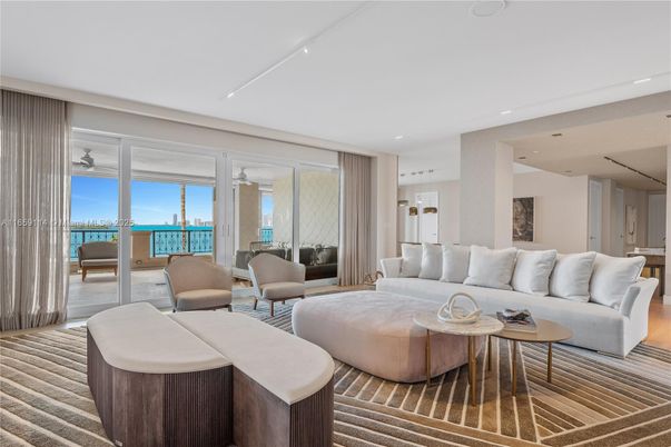 Interior, Living room, Pendant Lights, Recessed Lighting, Water, Wood Texture Flooring