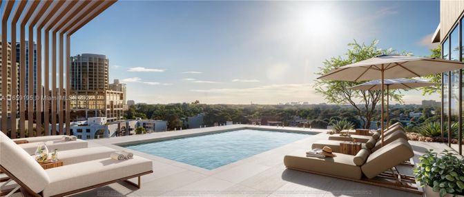 Exterior, Pool, Other