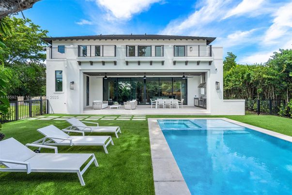 Backyard, Exterior, Pool