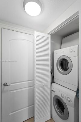 Interior, Utility Closets, Washer