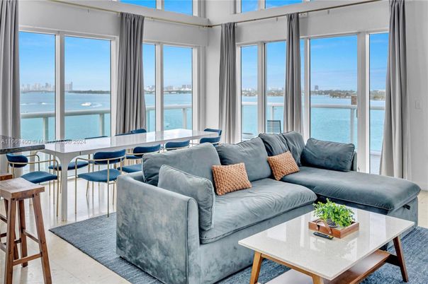Dining room, Interior, Living room, Water