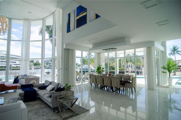 Dining room, Interior, Living room, Marble, Recessed Lighting