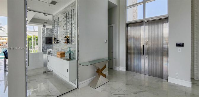 Interior, Marble, Wine Storage