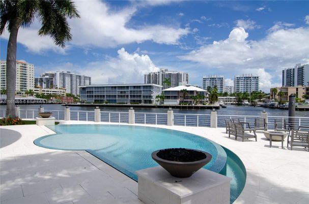 Exterior, Lake, Pool