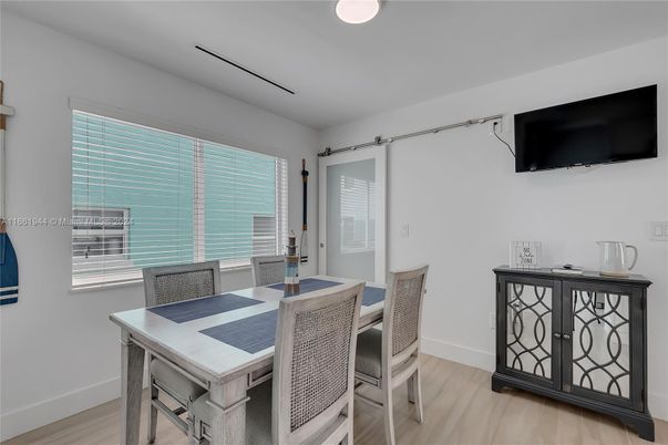 Dining room, Interior, Recessed Lighting, Wood Texture Flooring