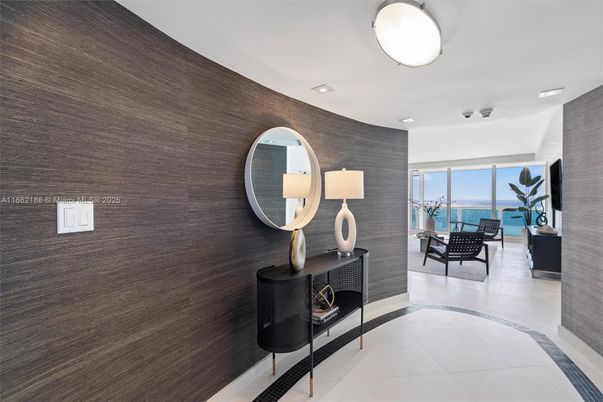 Interior, Recessed Lighting, Water