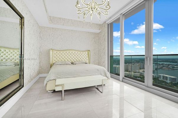 Bedroom, Chandelier, Interior, Water
