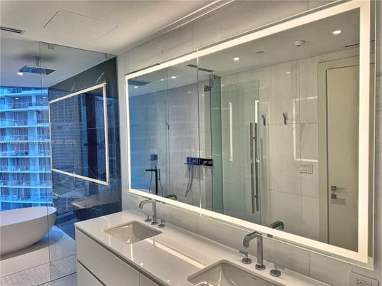 Bathroom, Dual Sink Vanities, Free Standing Baths, Glass Shower, Interior, Recessed Lighting