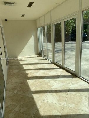 Empty room, Interior, Sun Room