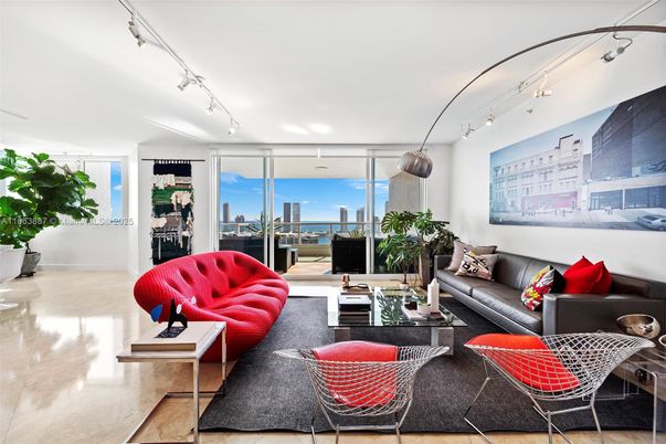 Interior, Living room, Water