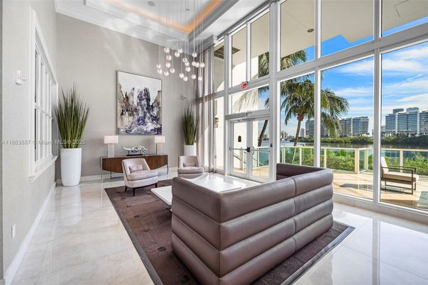 Interior, Living room, Pendant Lights, Sun Room