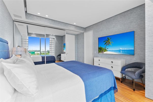 Bedroom, Interior, Recessed Lighting, Water, Wood Texture Flooring